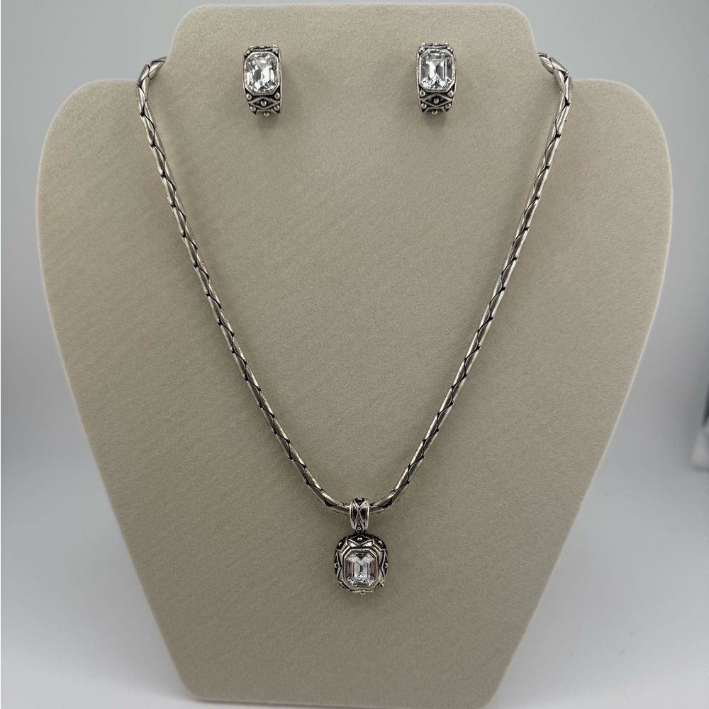 Vintage Silver Tone Large Snake Chain Pendant w/Earrings Jewelry Set